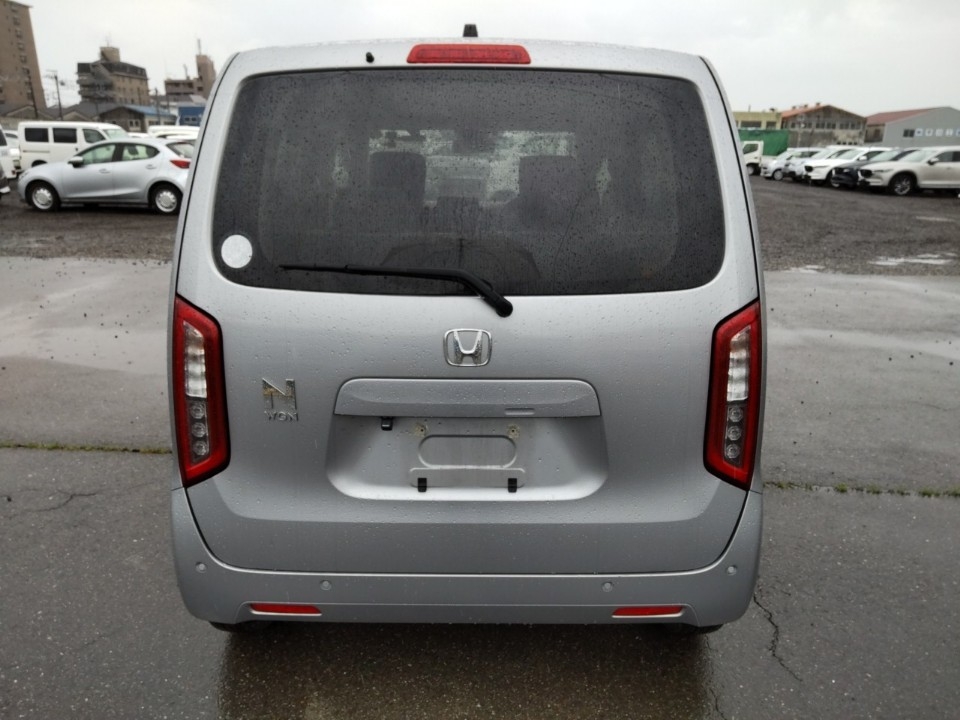 HONDA N-WGN