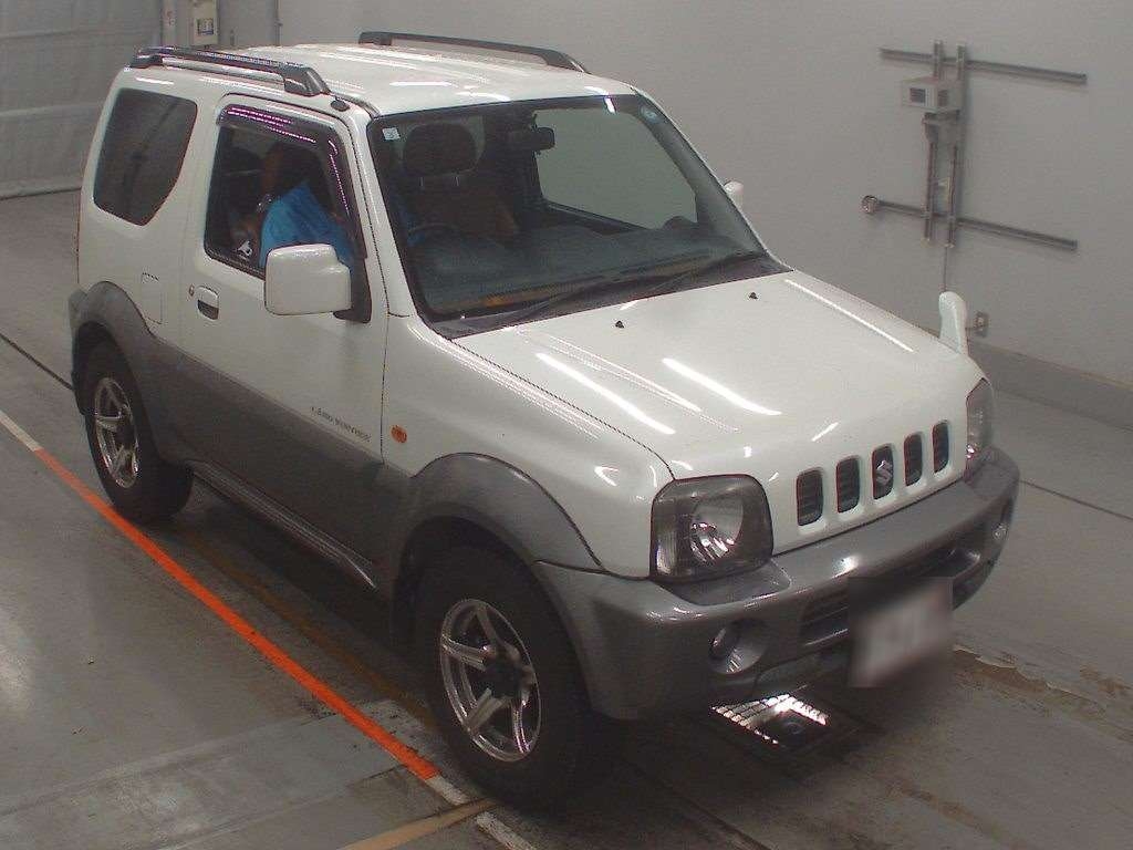 SUZUKI JIMNY SIERRA