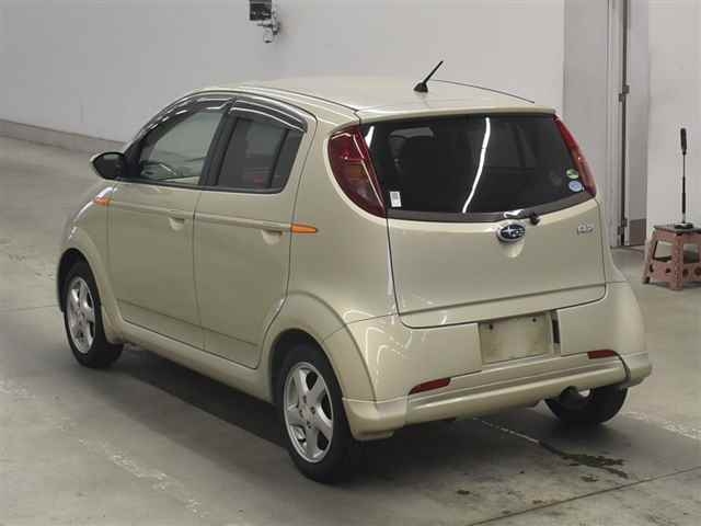 SUBARU R2
