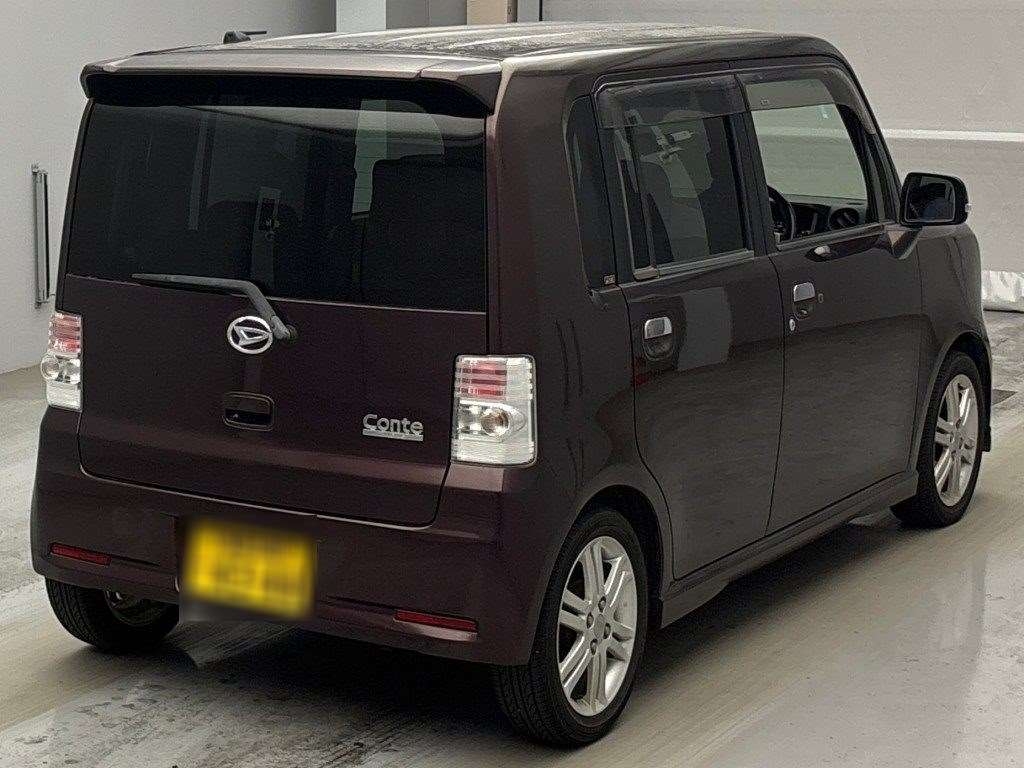 DAIHATSU MOVE CONTE