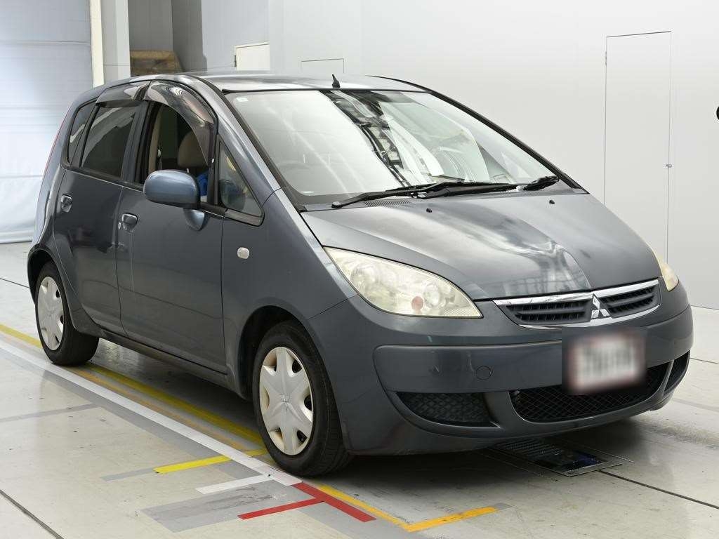 MITSUBISHI COLT