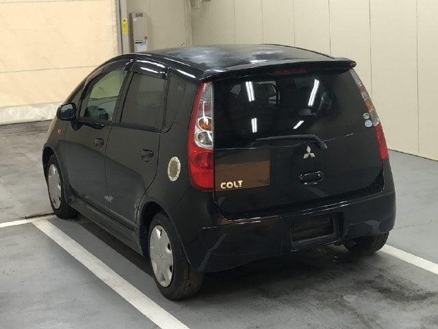 MITSUBISHI COLT
