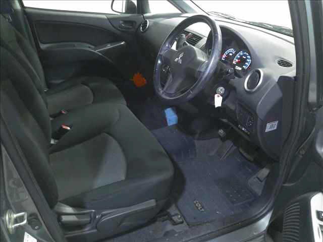 MITSUBISHI COLT PLUS