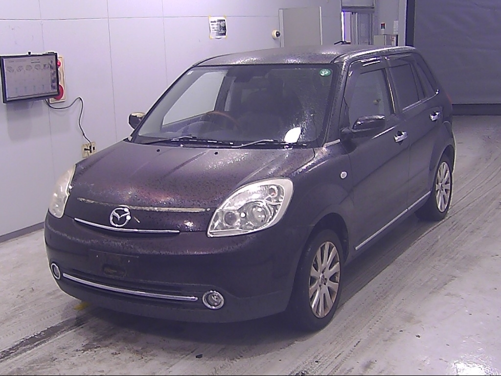 MAZDA VERISA