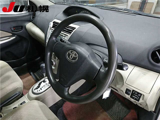 TOYOTA BELTA