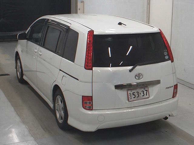 TOYOTA ISIS