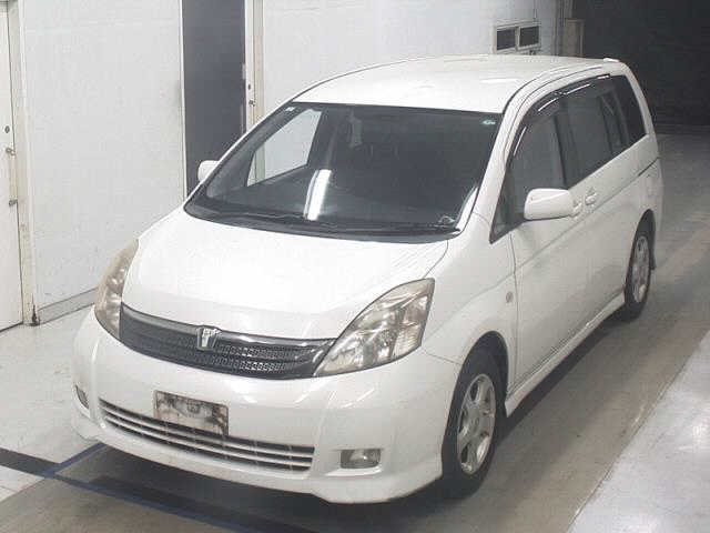 TOYOTA ISIS