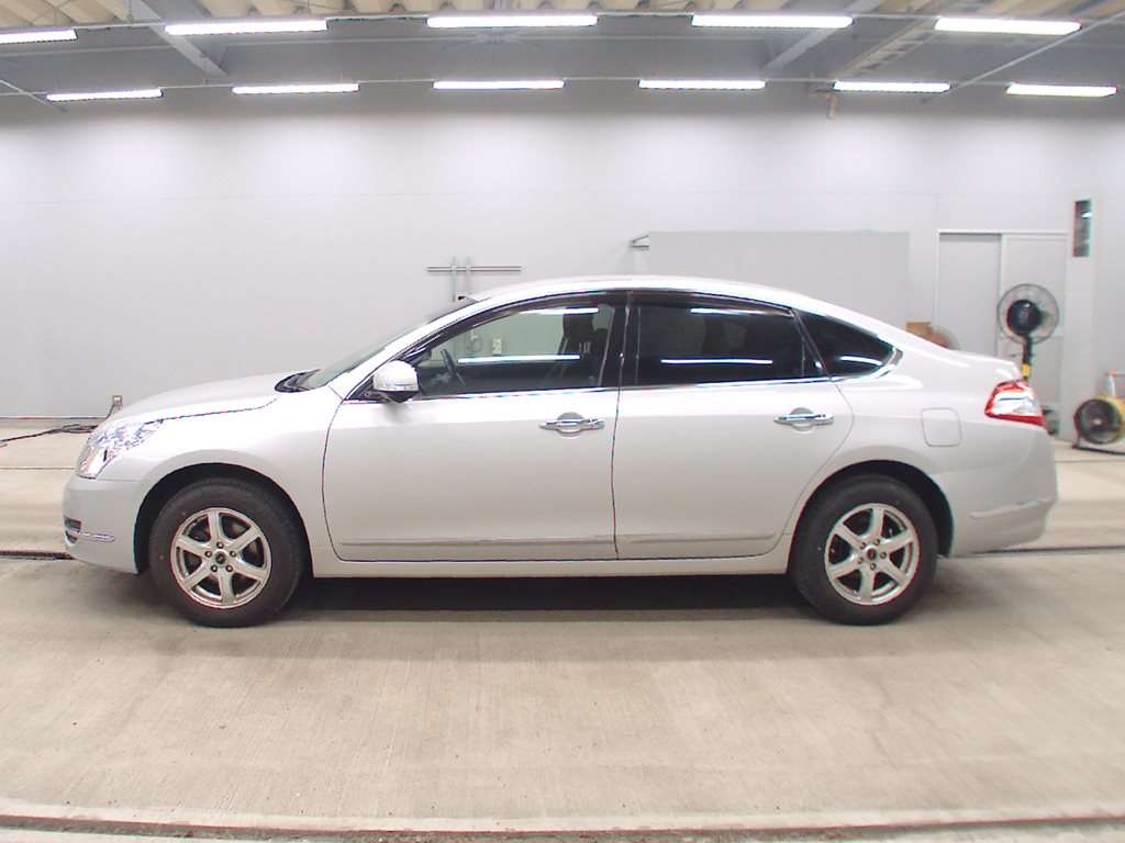 NISSAN TEANA