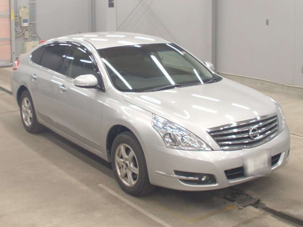 NISSAN TEANA