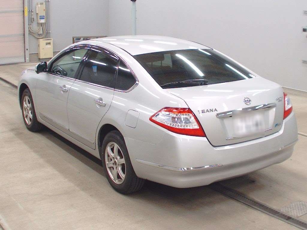 NISSAN TEANA