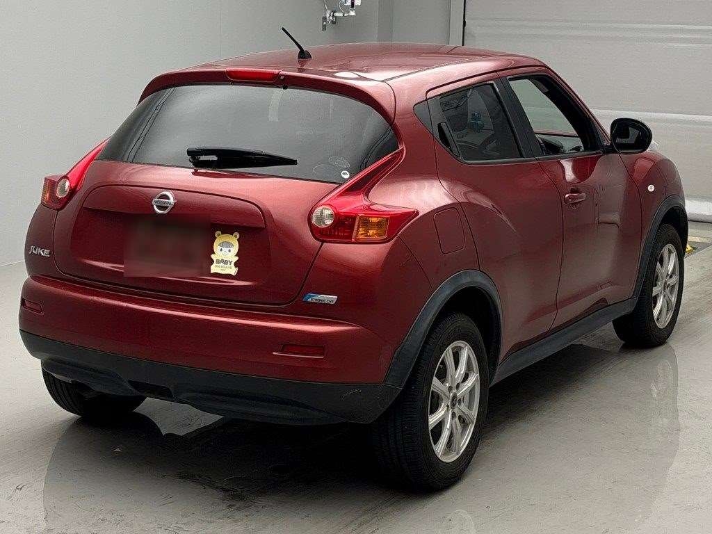 NISSAN JUKE