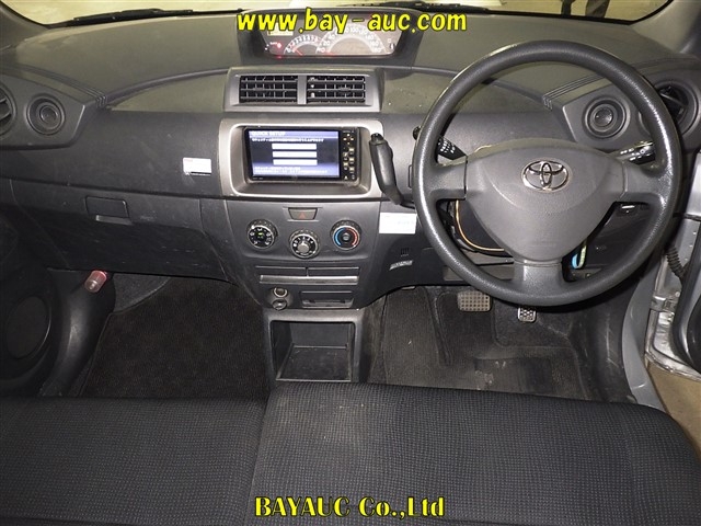 TOYOTA BB