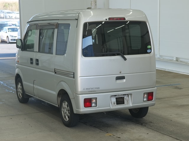MITSUBISHI MINICAB
