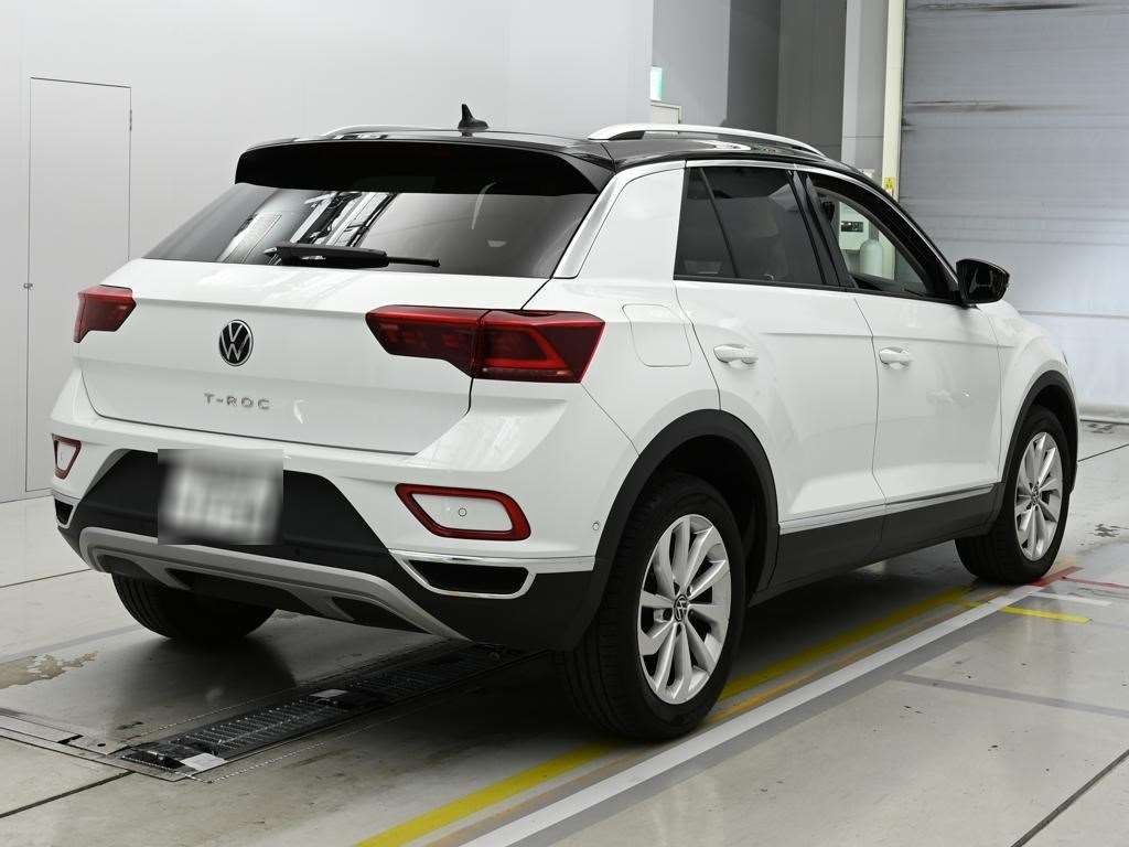 VOLKSWAGEN T-ROC