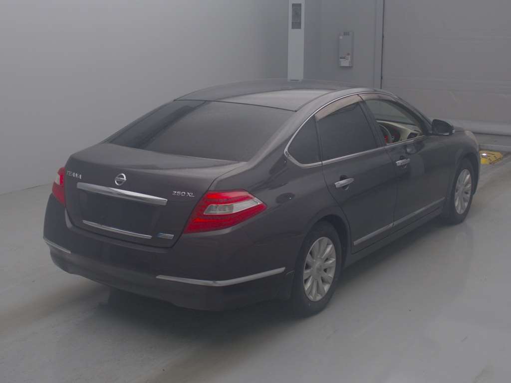NISSAN TEANA