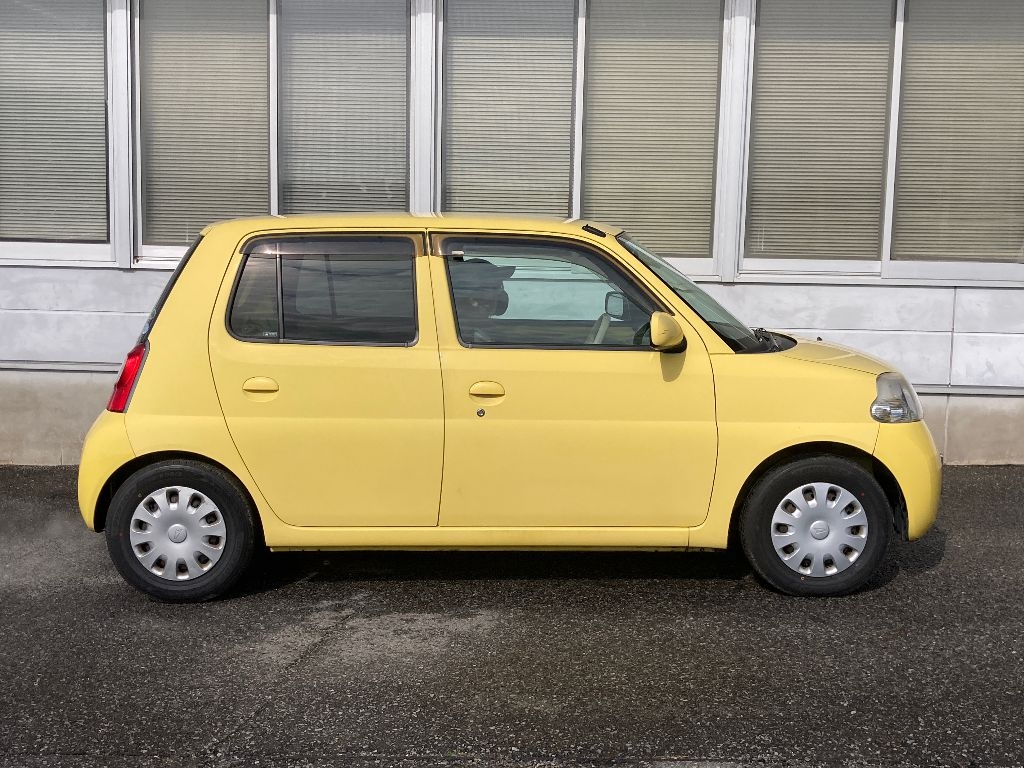 DAIHATSU ESSE