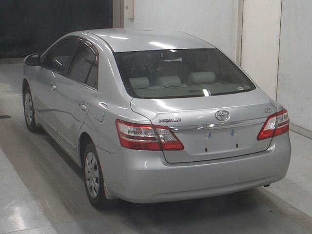 TOYOTA PREMIO