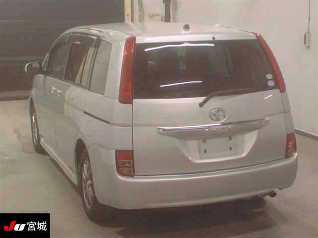TOYOTA ISIS