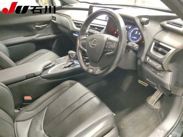 LEXUS UX250H