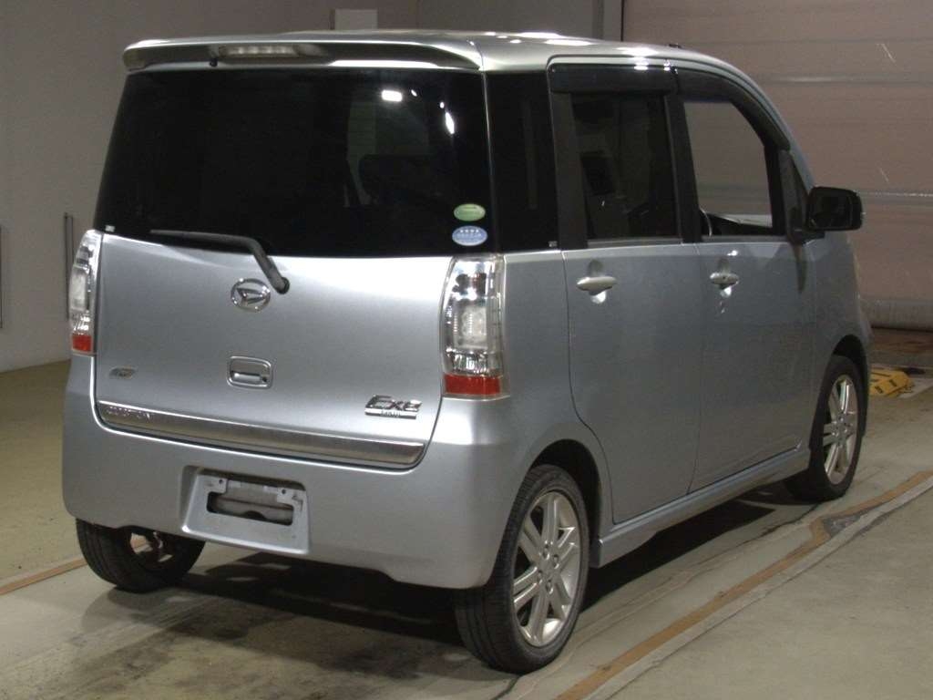 DAIHATSU TANTO EXE