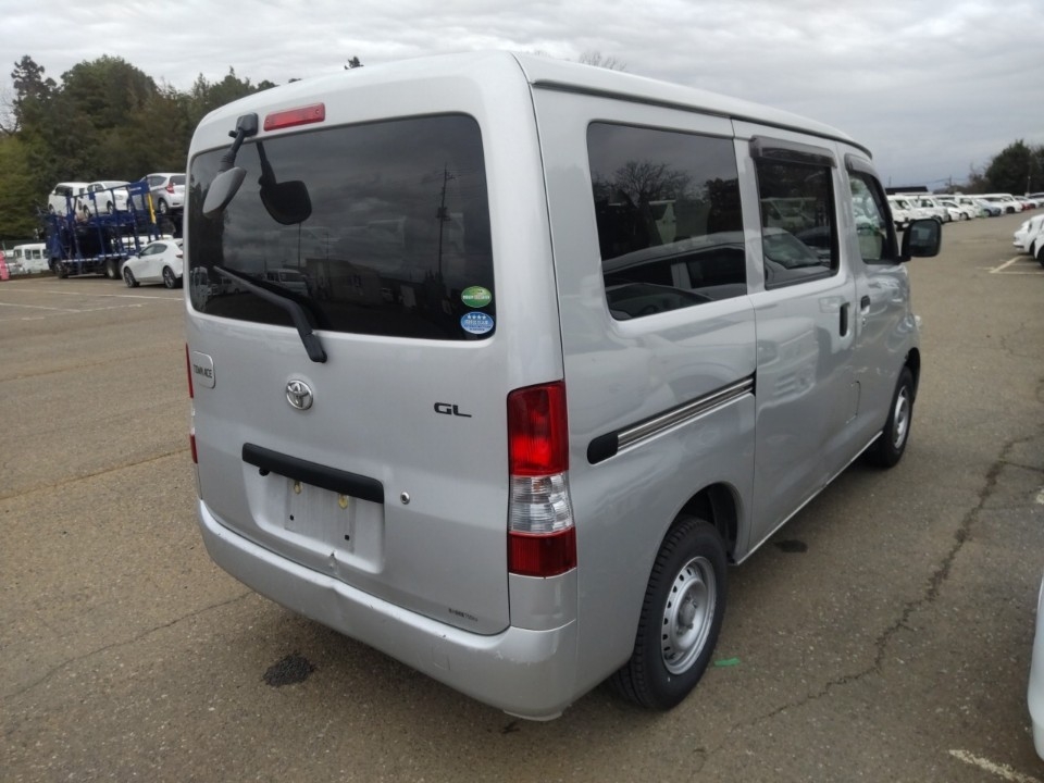 TOYOTA TOWN ACE