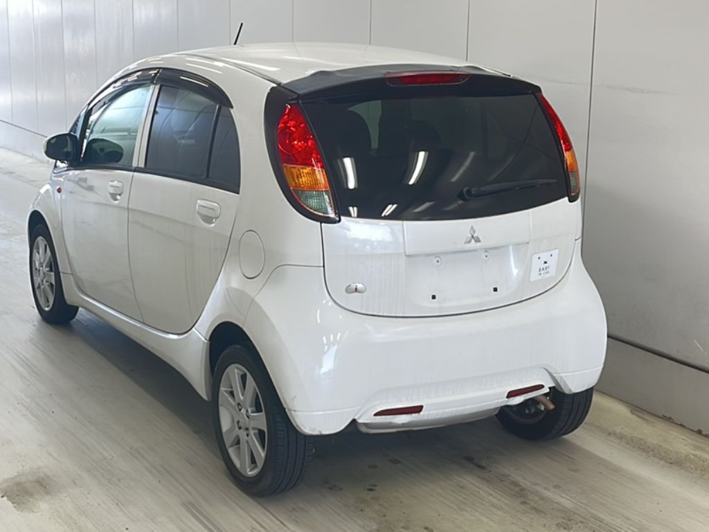 MITSUBISHI I