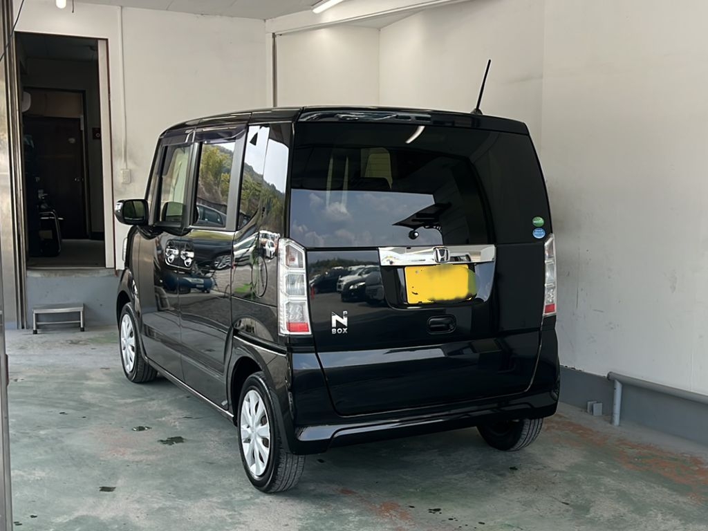 HONDA N-BOX