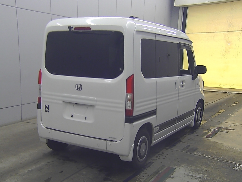 HONDA N-VAN