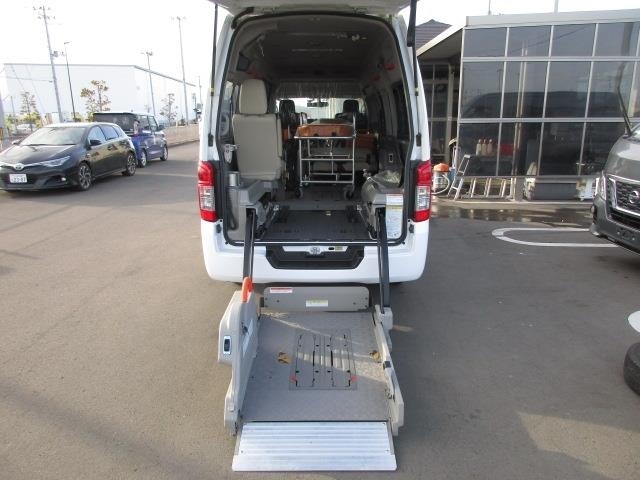 NISSAN NV350 CARAVAN