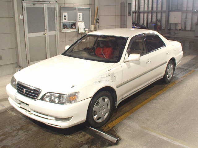 TOYOTA CRESTA