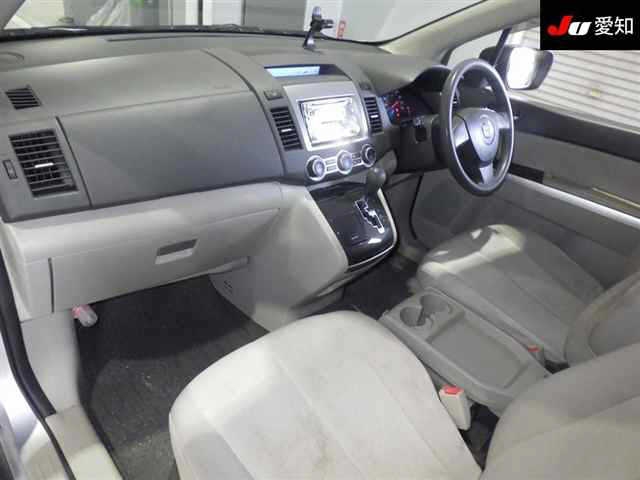 MAZDA MPV