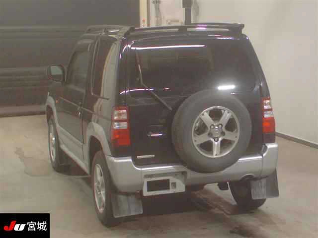 MITSUBISHI PAJERO MINI