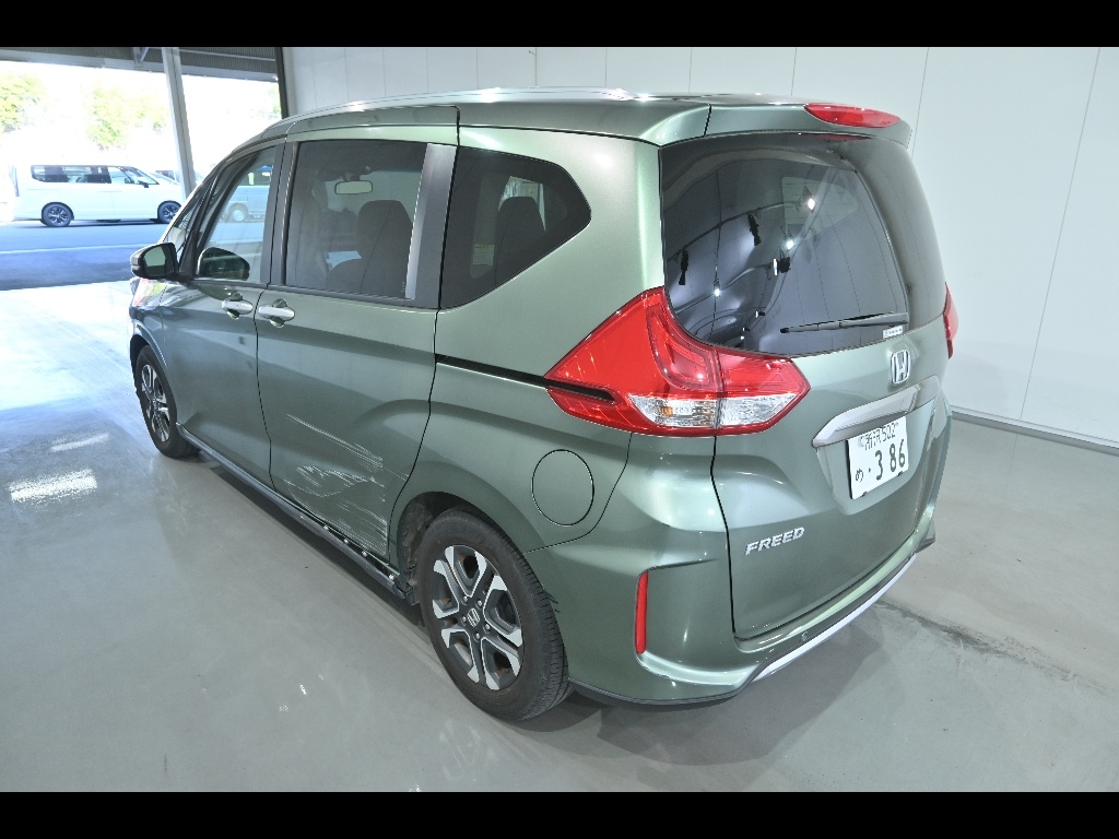 HONDA FREED