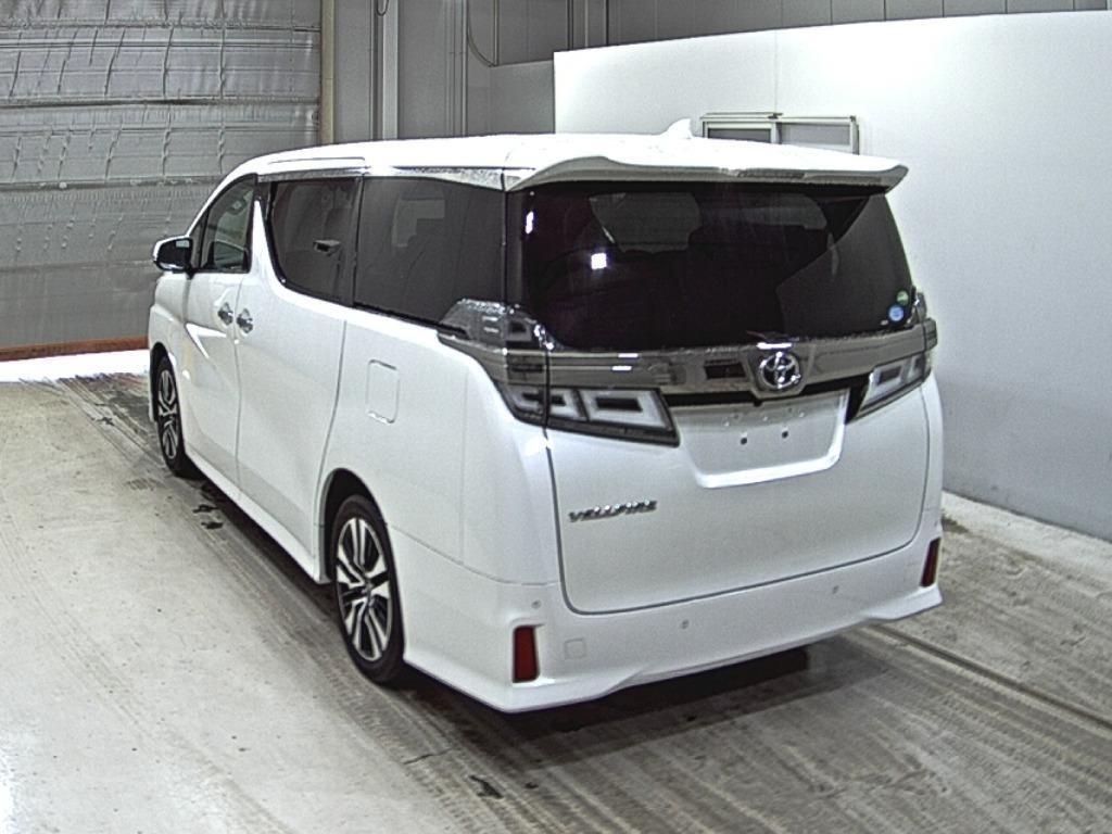 TOYOTA VELLFIRE