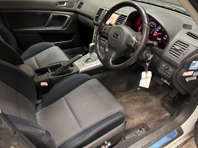 SUBARU LEGACY B4
