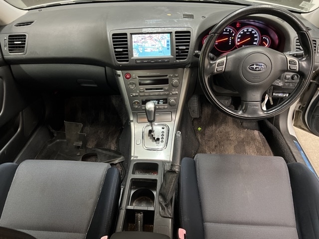 SUBARU LEGACY B4