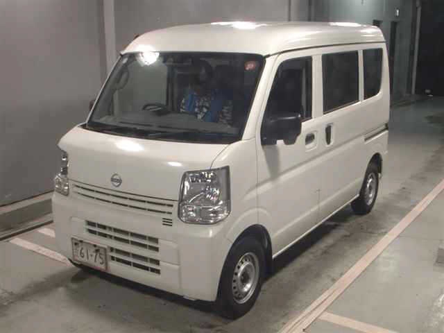 NISSAN NV100 CLIPPER