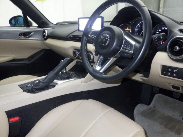 MAZDA ROADSTER