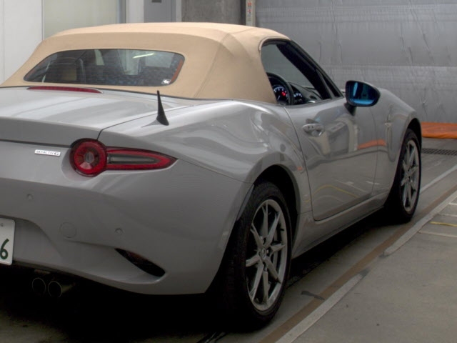 MAZDA ROADSTER