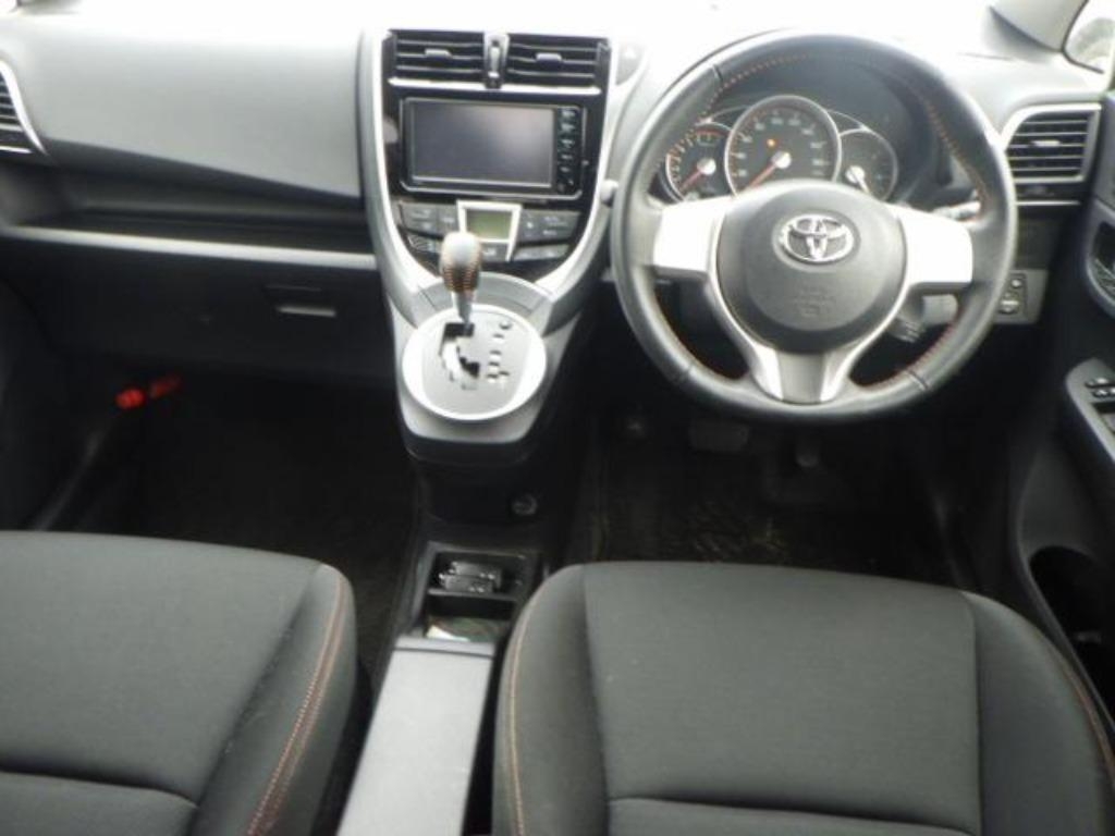 TOYOTA RACTIS