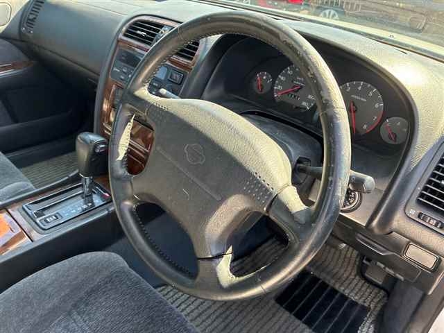 NISSAN GLORIA