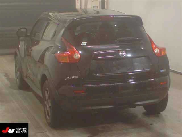 NISSAN JUKE