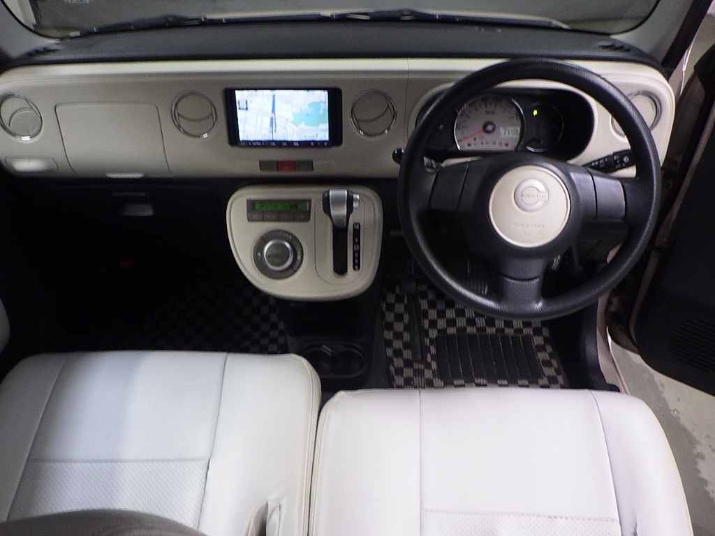 DAIHATSU MIRA COCOA