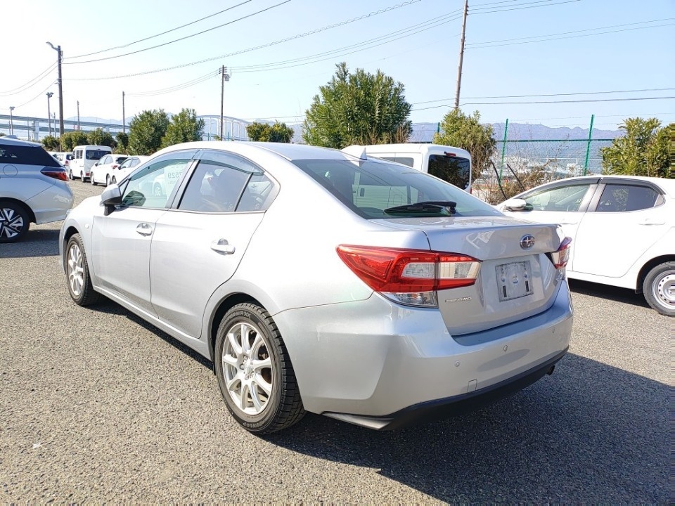 SUBARU IMPREZA