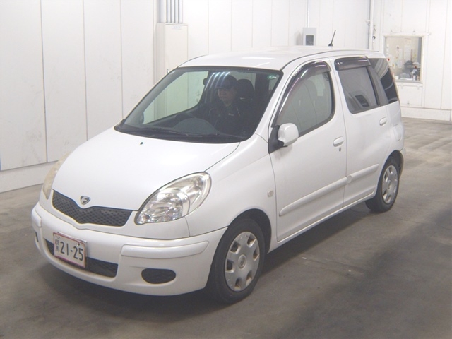 TOYOTA FUNCARGO