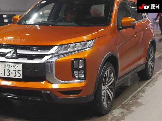 MITSUBISHI RVR