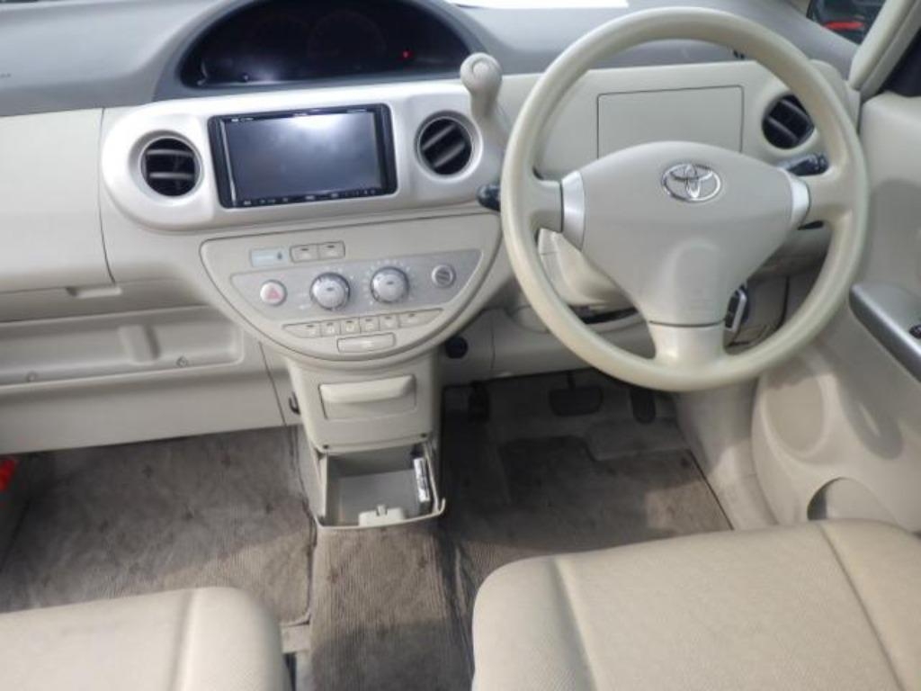 TOYOTA PORTE