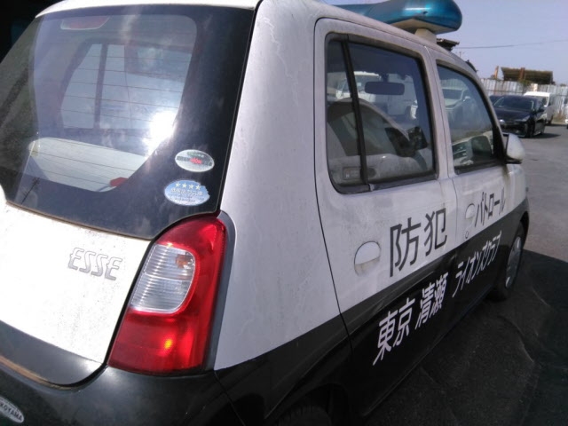 DAIHATSU ESSE