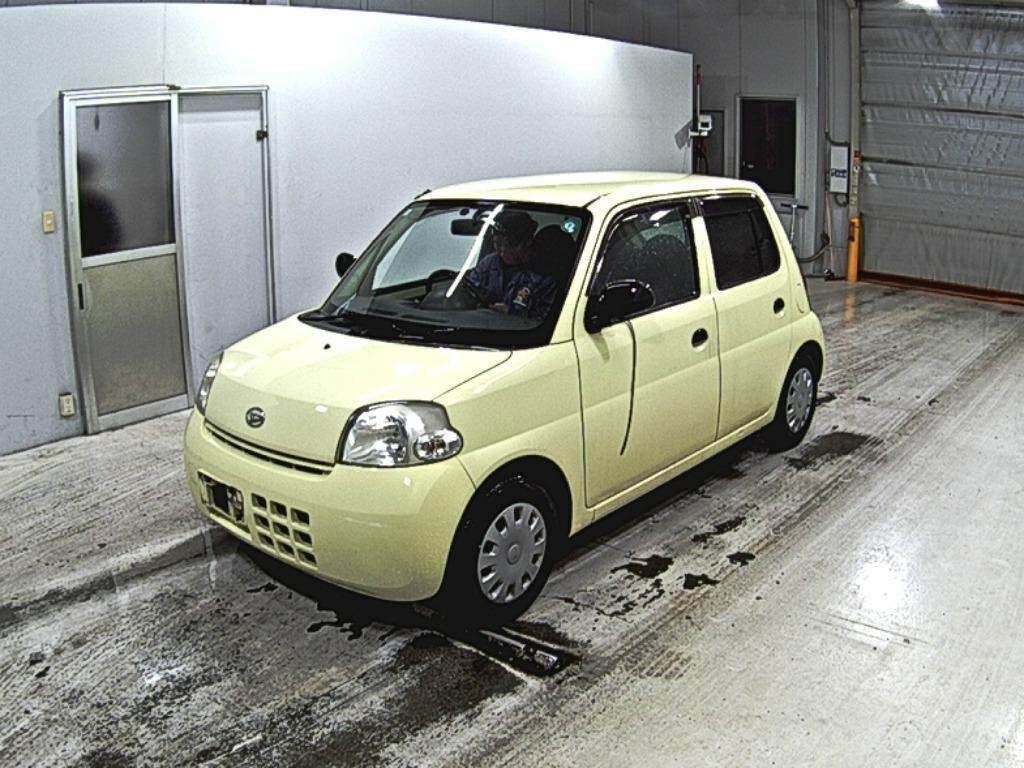 DAIHATSU ESSE