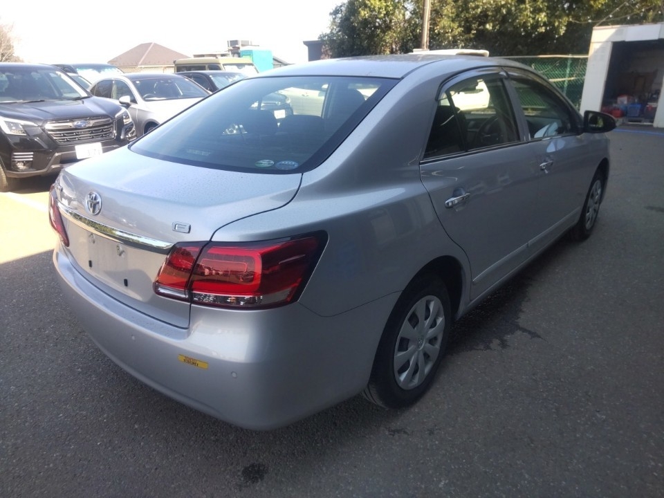 TOYOTA PREMIO